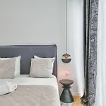 Apartamento 69 - Authentic Parisian