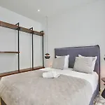 69 - Authentic Parisian Apartamento *
