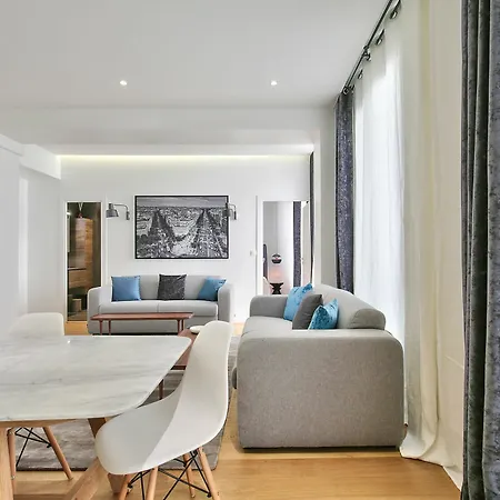Apartament 69 - Authentic Parisian Paryż