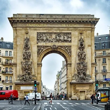 69 - Authentic Parisian * Paryż