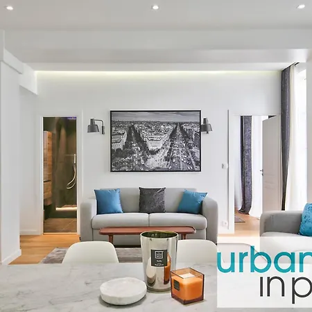 69 - Authentic Parisian * Parijs